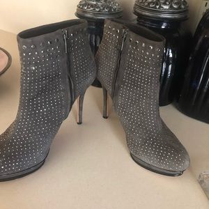 BCBGMAXMAXAZRIA Gray Ankle Boots